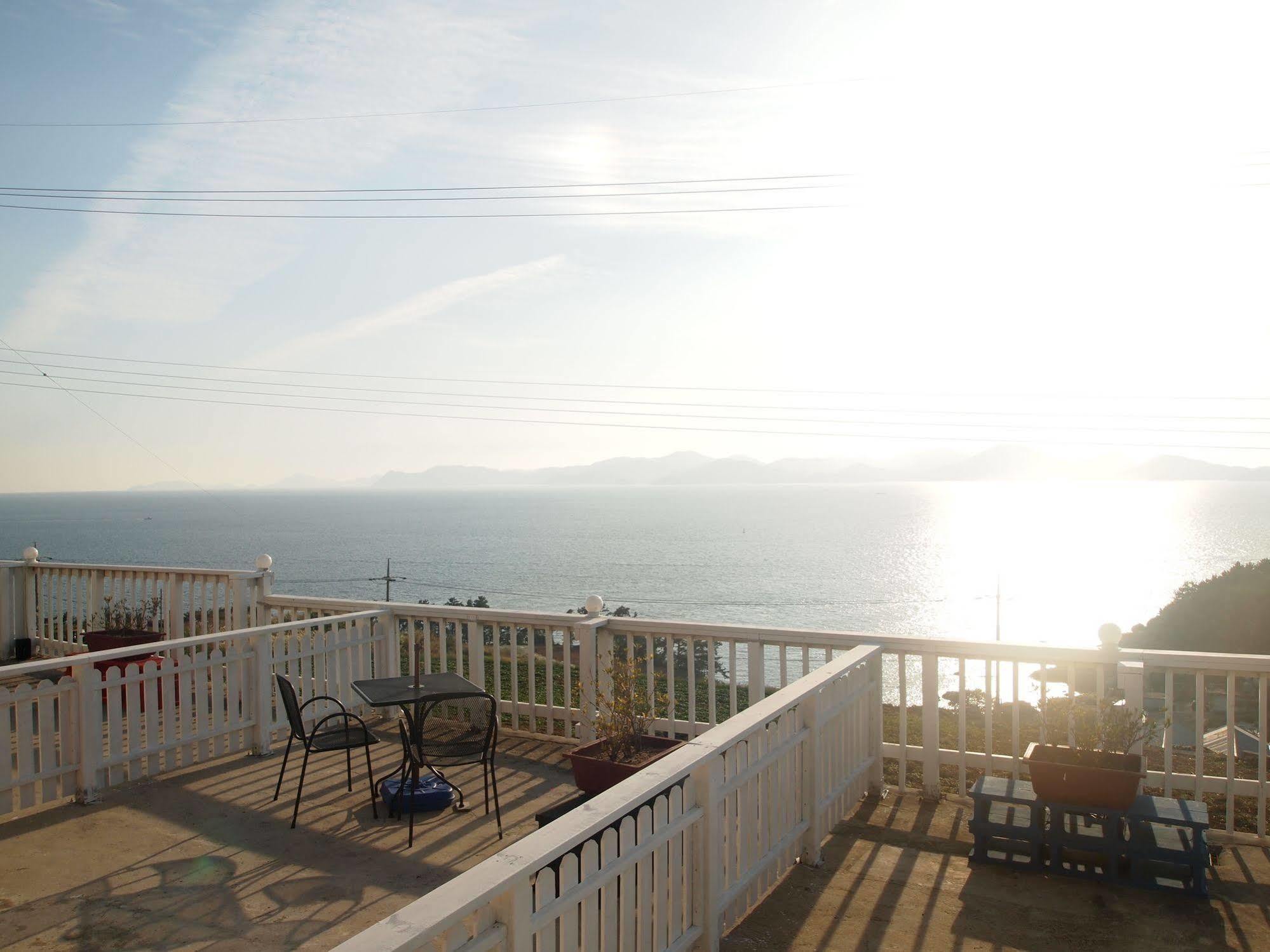 Namhae Whale'S Dream Exterior foto